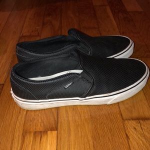 🌻 Vans Slip ons 🌻